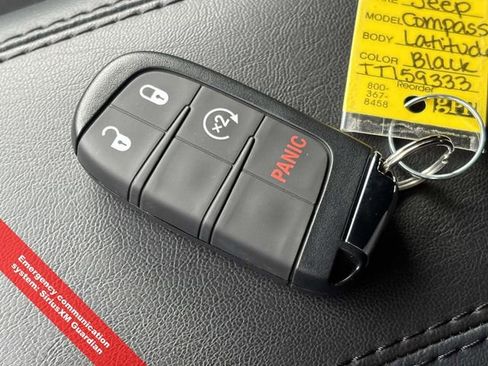 New 2026 Jeep Compass Latitude image 29