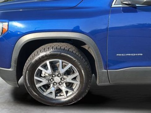 Used 2023 GMC Acadia SLE w/ Driver Convenience Package FWD image 35