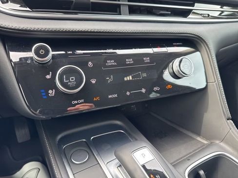 Used 2024 INFINITI QX60 Luxe image 23