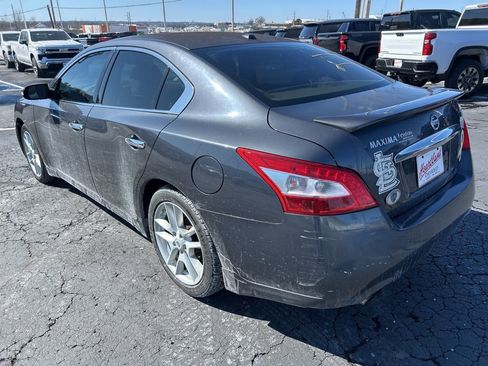 Used 2010 Nissan Maxima 3.5 SV w/ Monitor Pkg image 9