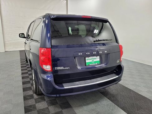 Used 2014 Dodge Grand Caravan SXT image 6