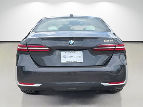 New 2027 BMW 530i w/ Premium Package RWD image 4
