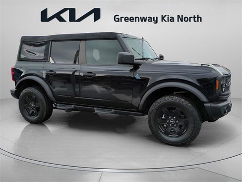 Used 2024 Ford Bronco Black Diamond image 2