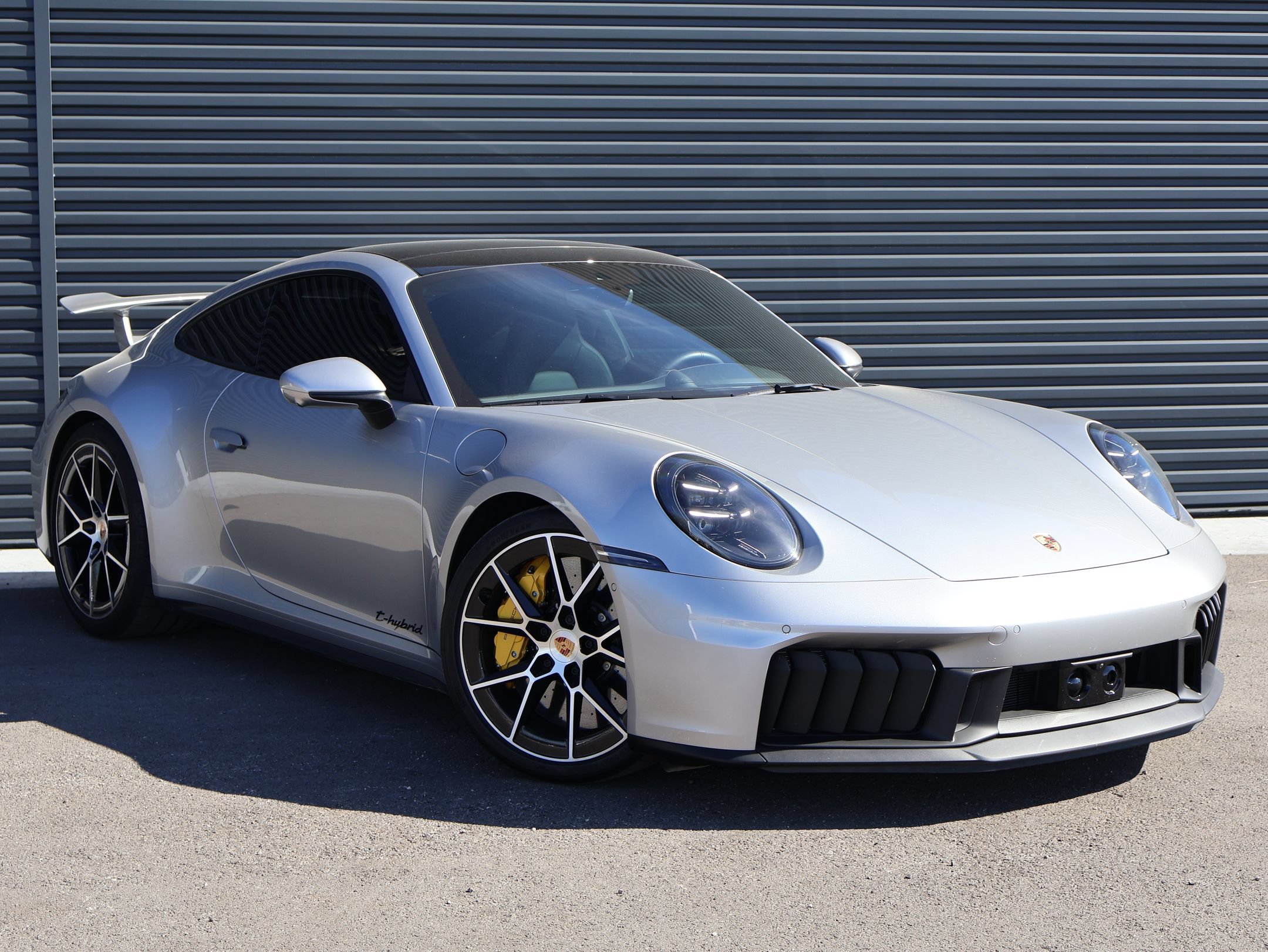 Used 2026 Porsche 911 Carrera 4 GTS AWD/4WD image 7