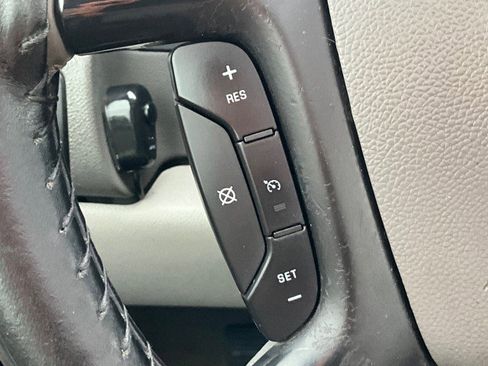 Used 2007 Chevrolet Avalanche LT w/ LT Preferred Equipment Group image 17