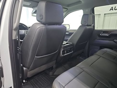 Used 2024 GMC Sierra 1500 Elevation w/ Elevation Premium Package AWD/4WD image 32