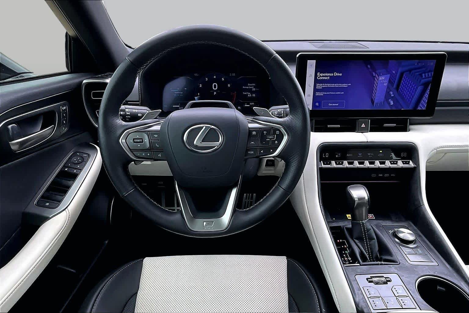 Used 2026 Lexus IS 350 F Sport w/ Technology Package RWD image 4