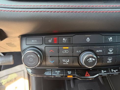 Certified 2023 Dodge Durango R/T AWD/4WD image 25