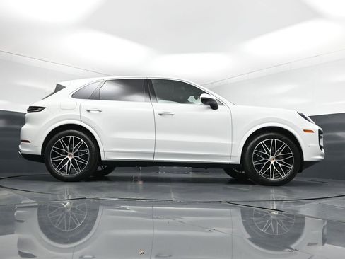 New 2026 Porsche Cayenne AWD/4WD image 26