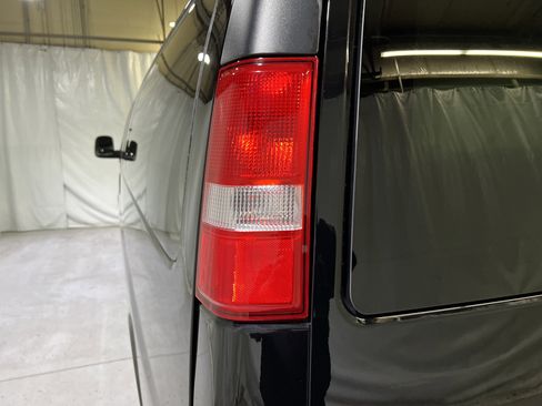Certified 2025 Chevrolet Express 3500 LS image 10
