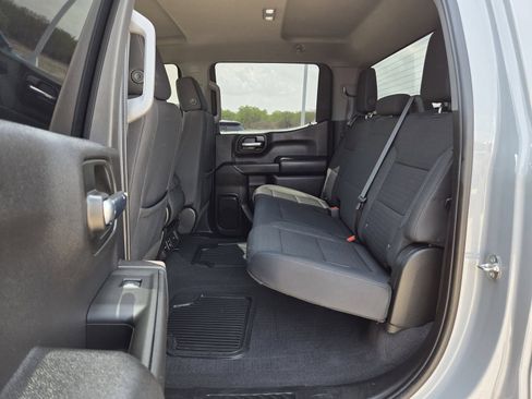 Used 2024 Chevrolet Silverado 1500 Custom Trail Boss AWD/4WD image 18
