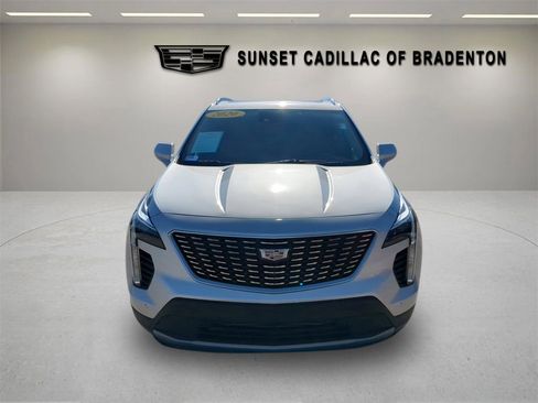 Used 2020 Cadillac XT4 Premium Luxury w/ Cold Weather Package image 2