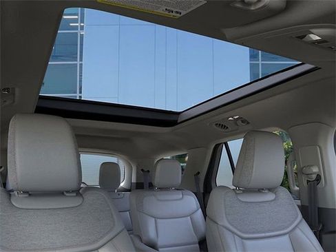 New 2026 Ford Explorer Active w/ Active Comfort Package image 22