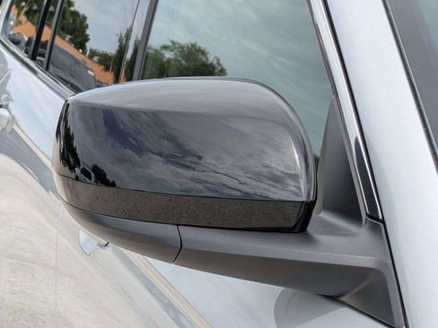 New 2026 Jeep Grand Cherokee L Laredo RWD image 11