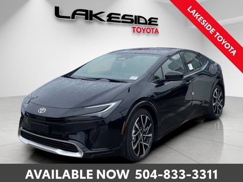 New 2026 Toyota Prius Plug-In Hybrid FWD image 2