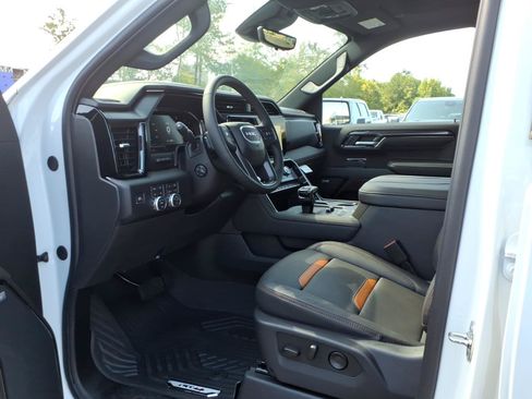 New 2026 GMC Sierra 1500 AT4 w/ AT4 Premium Package AWD/4WD image 20