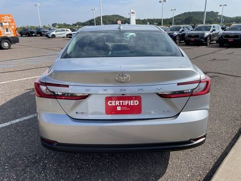 Certified 2025 Toyota Camry LE image 4