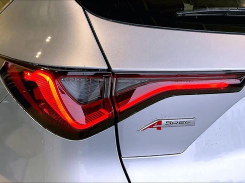 Used 2023 Acura MDX A-Spec image 31