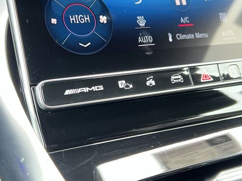 Certified 2023 Mercedes-Benz SL 63 AMG 4MATIC image 34