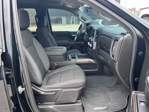 Used 2019 GMC Sierra 1500 Elevation w/ Elevation Value Package AWD/4WD image 17