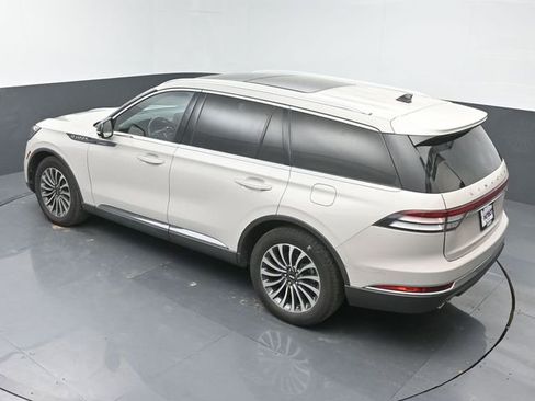 Used 2023 Lincoln Aviator Reserve w/ Elements Package Plus RWD image 31