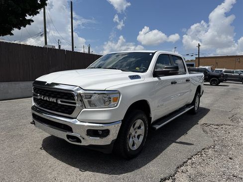 Used 2023 RAM 1500 Big Horn AWD/4WD image 5