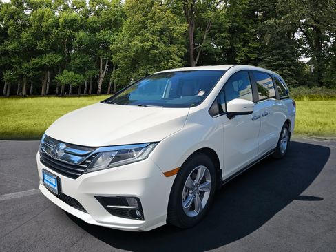 Used 2018 Honda Odyssey EX-L image 3