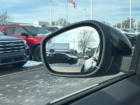 Used 2025 Ford Mustang Mach-E Select w/ Comfort Package Lite image 46