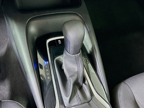 Used 2024 Toyota Corolla LE image 25