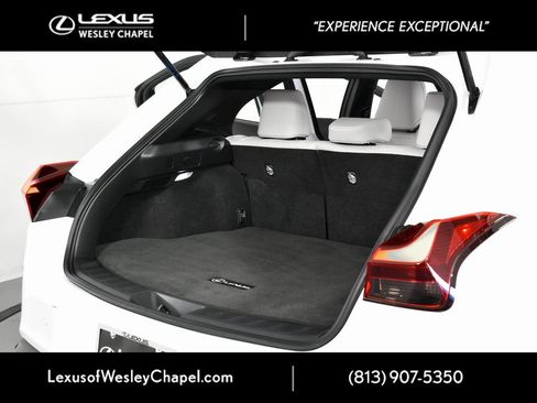 Used 2023 Lexus UX 250h F Sport image 17