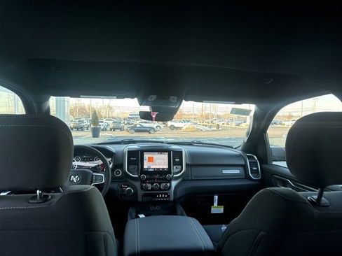 New 2026 RAM 1500 4x4 Crew Cab image 9