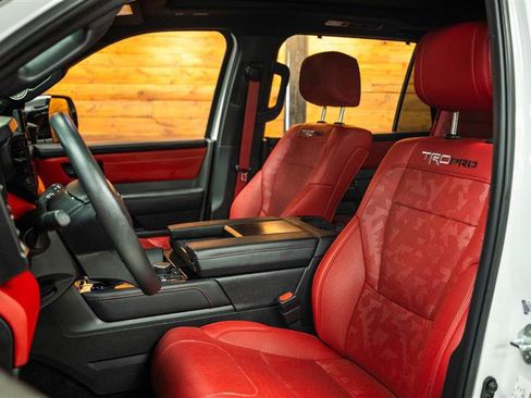 Used 2024 Toyota Sequoia TRD Pro AWD/4WD image 10
