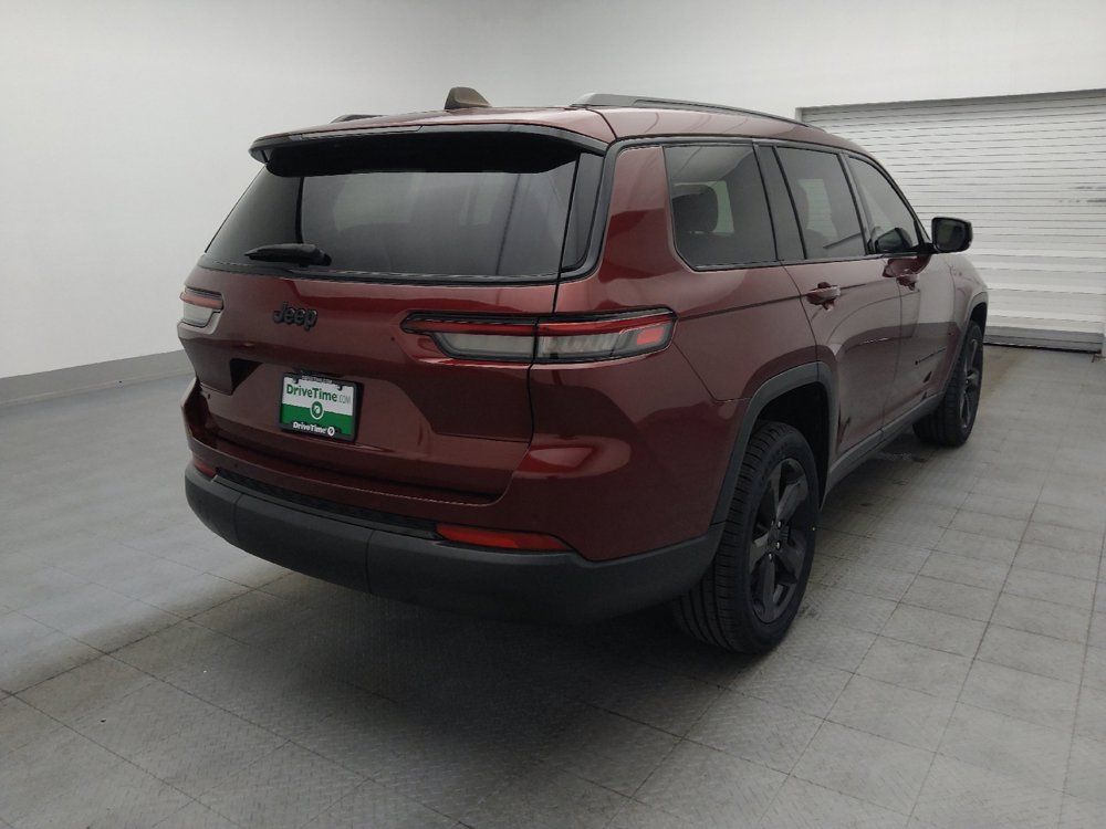 Used 2023 Jeep Grand Cherokee L Laredo RWD image 9