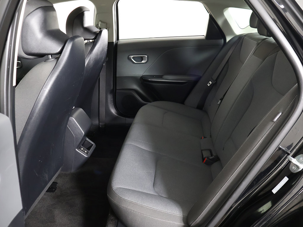 Used 2025 Kia K4 FWD image 30