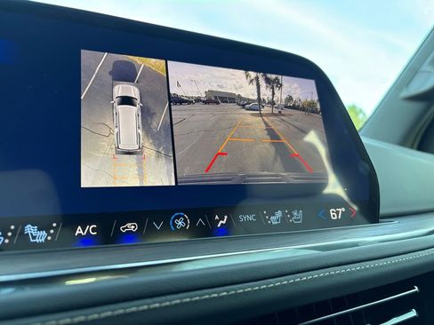 New 2026 Chevrolet Suburban Premier image 16