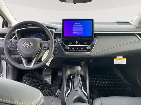 New 2025 Toyota Corolla LE image 11