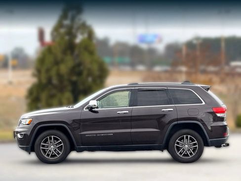 Used 2017 Jeep Grand Cherokee Limited image 8