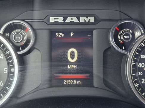 Certified 2024 RAM 2500 Tradesman w/ Special Service Vehicle Group AWD/4WD image 19
