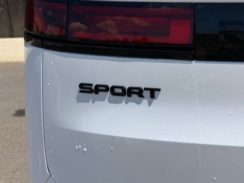 New 2026 Land Rover Range Rover Sport Dynamic SE AWD/4WD image 40