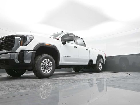 New 2026 GMC Sierra 2500 Pro image 38