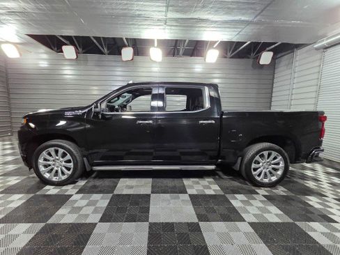 Used 2019 Chevrolet Silverado 1500 High Country w/ Technology Package AWD/4WD image 8