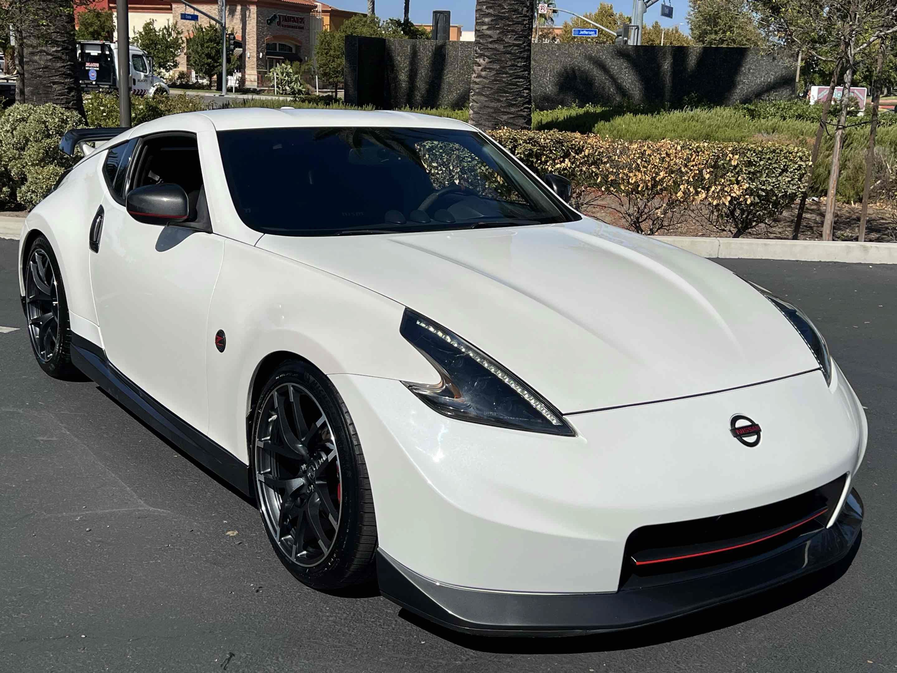 Used 2014 Nissan 370Z NISMO w/ Bose Package RWD image 48