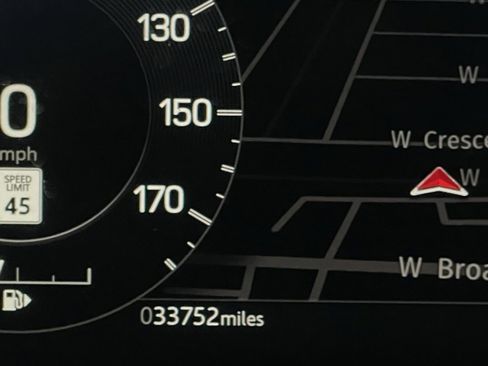 Used 2021 Land Rover Discovery Sport SE image 28