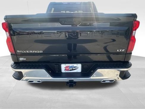 Used 2025 Chevrolet Silverado 1500 LTZ w/ Technology Package AWD/4WD image 4
