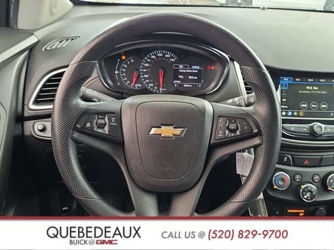 Used 2019 Chevrolet Trax LT FWD image 11