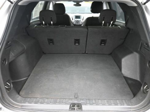 Used 2020 Chevrolet Equinox LT image 10