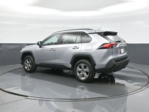 Certified 2025 Toyota RAV4 LE AWD/4WD image 5