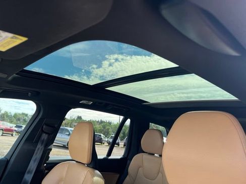 Used 2019 Volvo XC90 T6 Momentum w/ Protection Package Premier AWD/4WD image 28