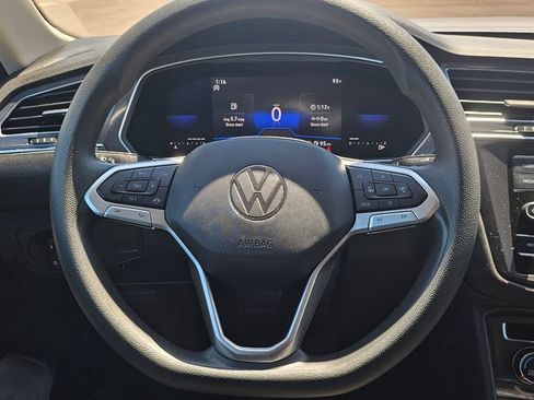 Used 2023 Volkswagen Tiguan S FWD image 30