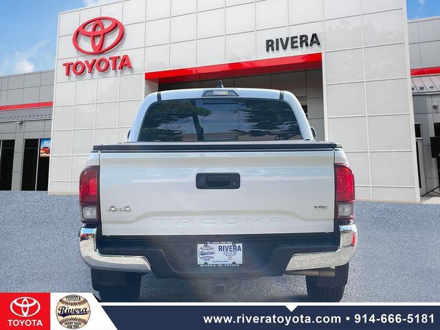 Used 2023 Toyota Tacoma SR5 AWD/4WD image 8